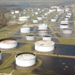 آمریکا ۱.۲ میلیون بشکه نفت برای ذخایر استراتژیک خریداری می‌کند